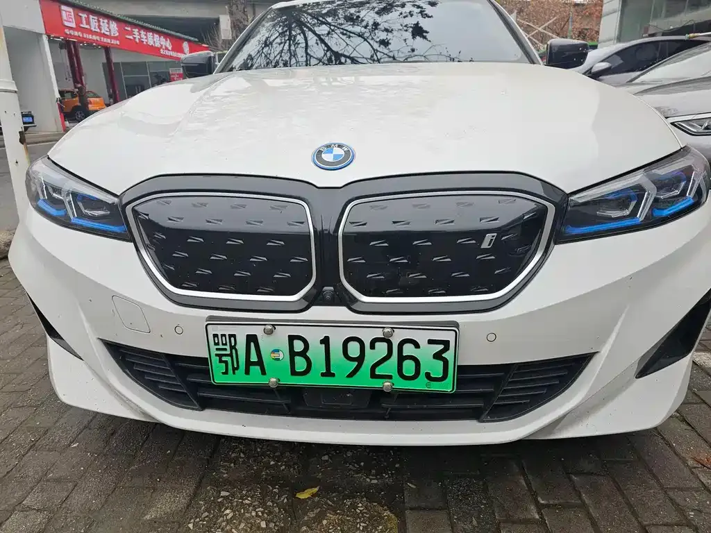 BMW i3 — фото 10