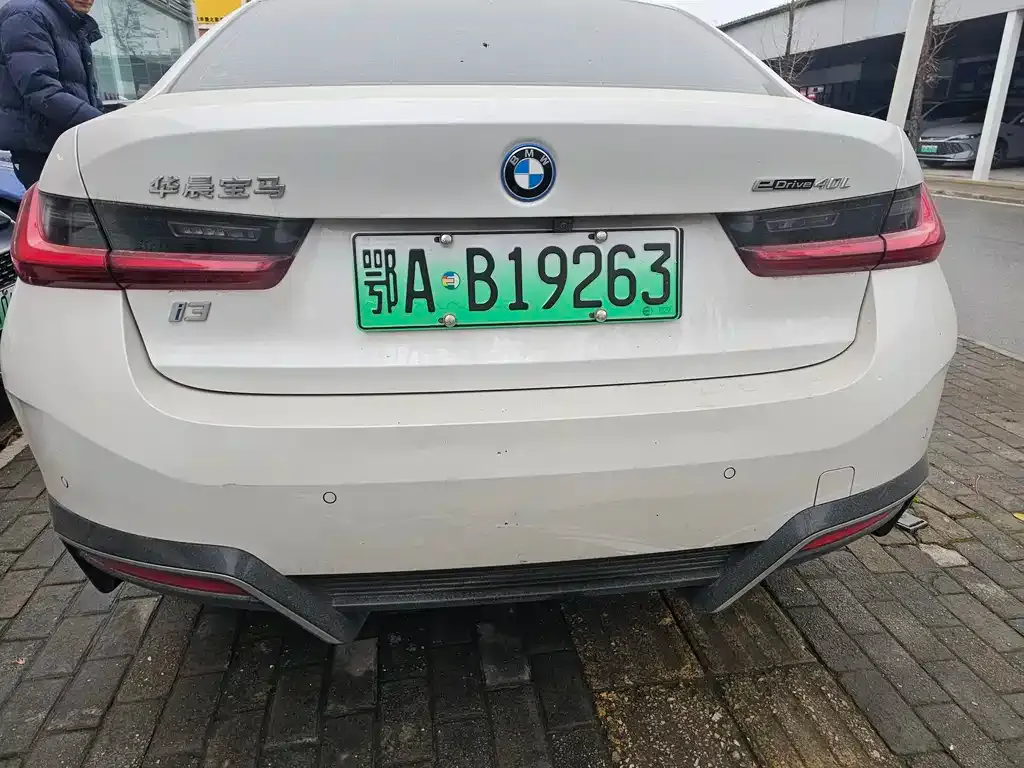 BMW i3 — фото 7