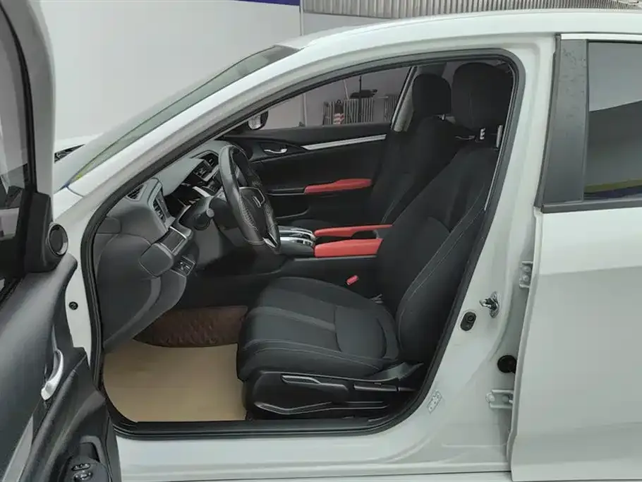 Honda Civic 2021 из CN, фото 9