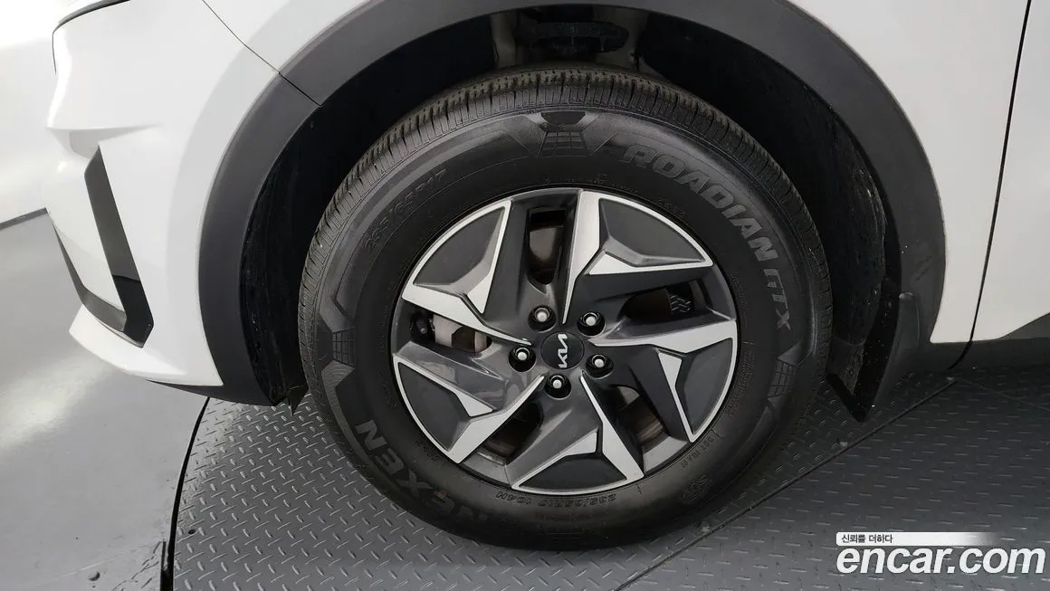 Kia Sorento — фото 6