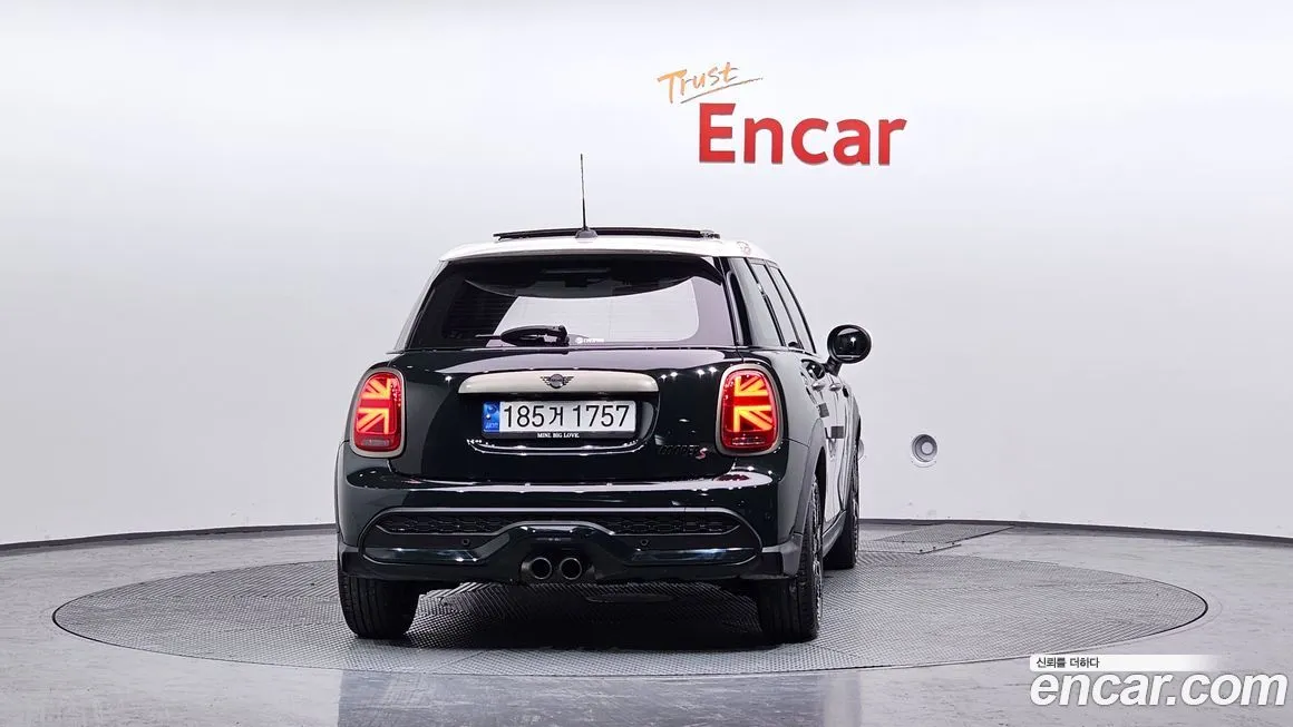 Mini Cooper 2023 из KR, фото 2