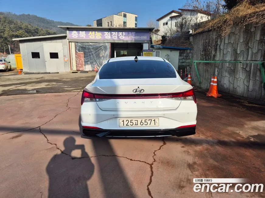 Hyundai AVANTE 2021 из KR, фото 10