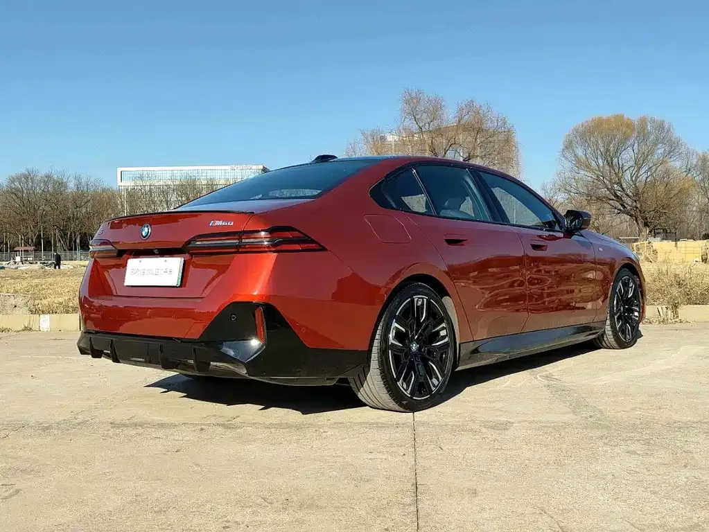 BMW i5 M60 2024 из CN, фото 8