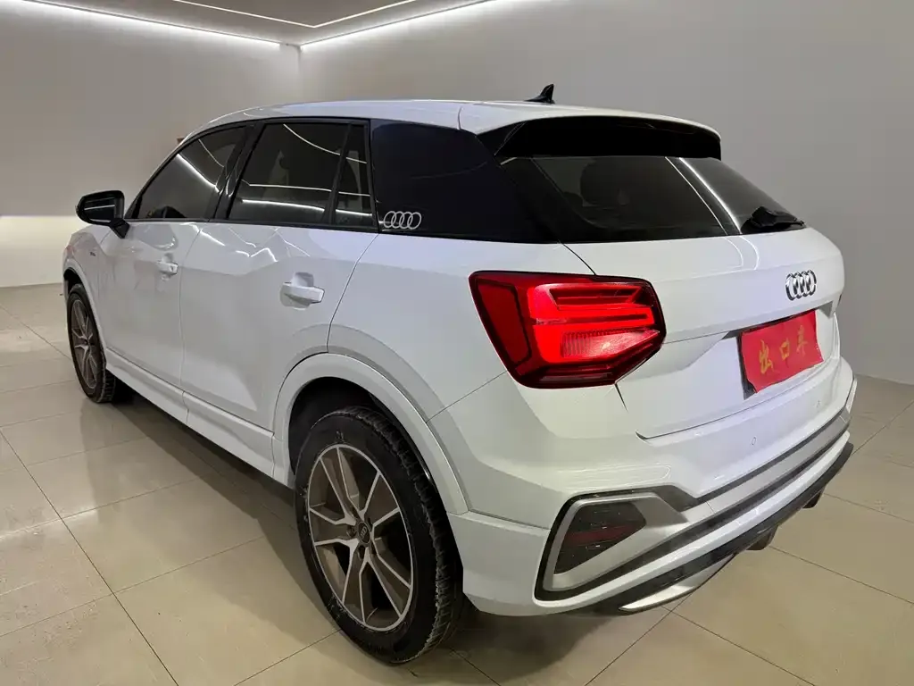 Audi Q2L 2022 из CN, фото 4