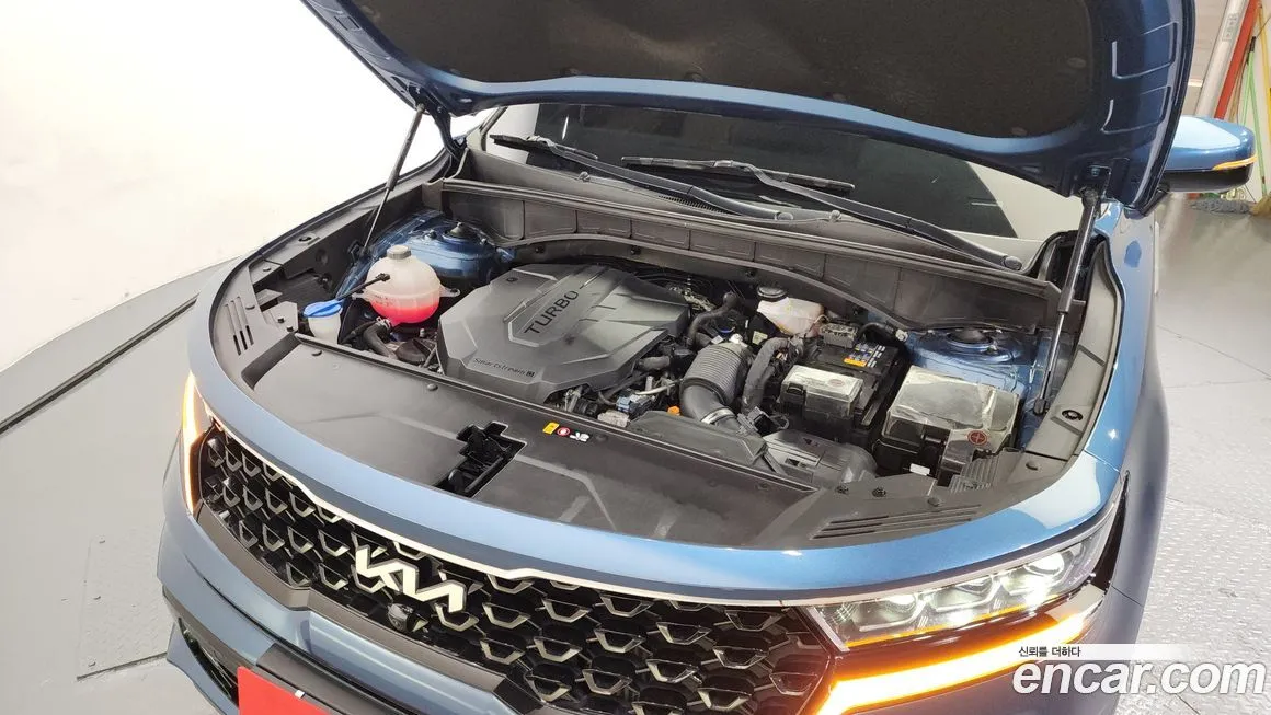 Kia Sorento — фото 6