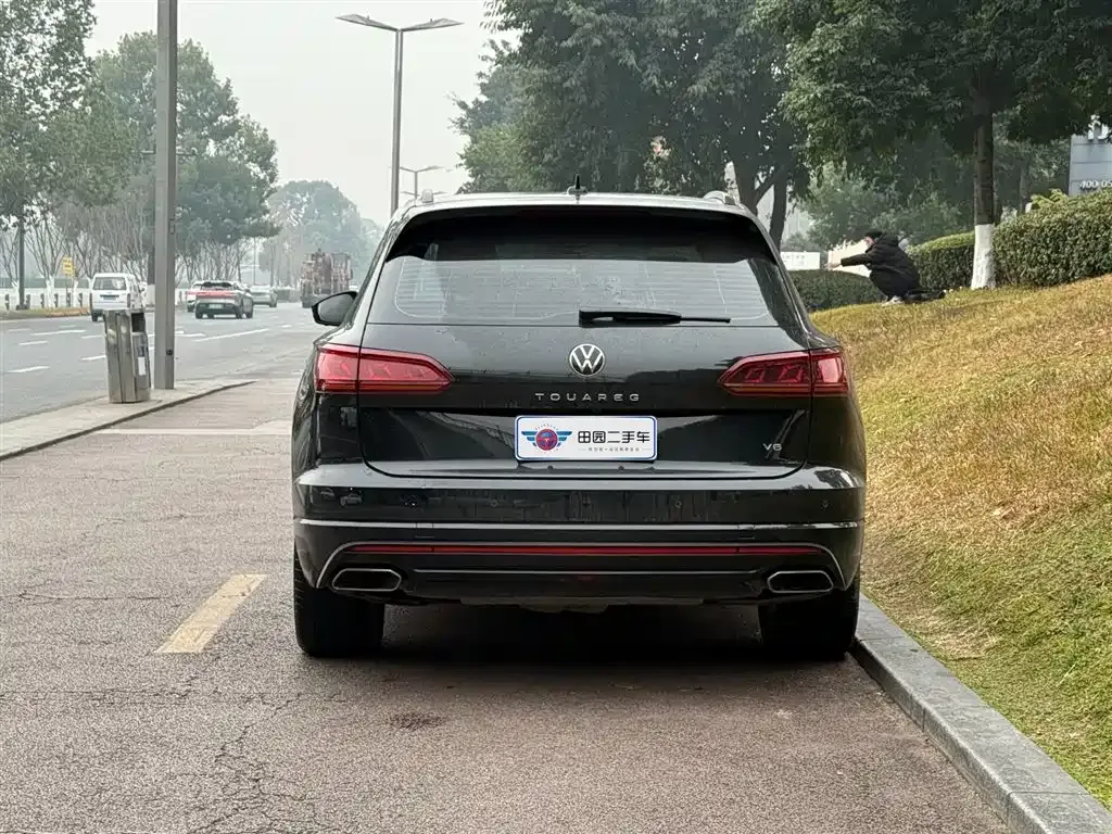 Volkswagen Touareg 2023 из CN, фото 9
