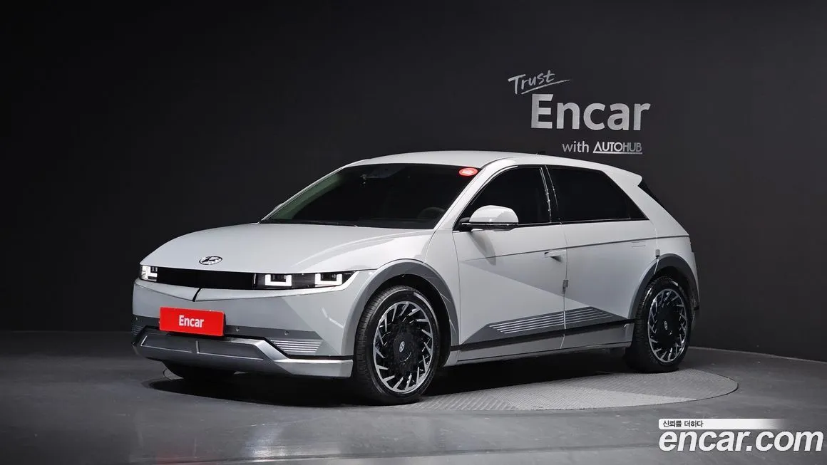 Hyundai Ioniq5 — фото 1