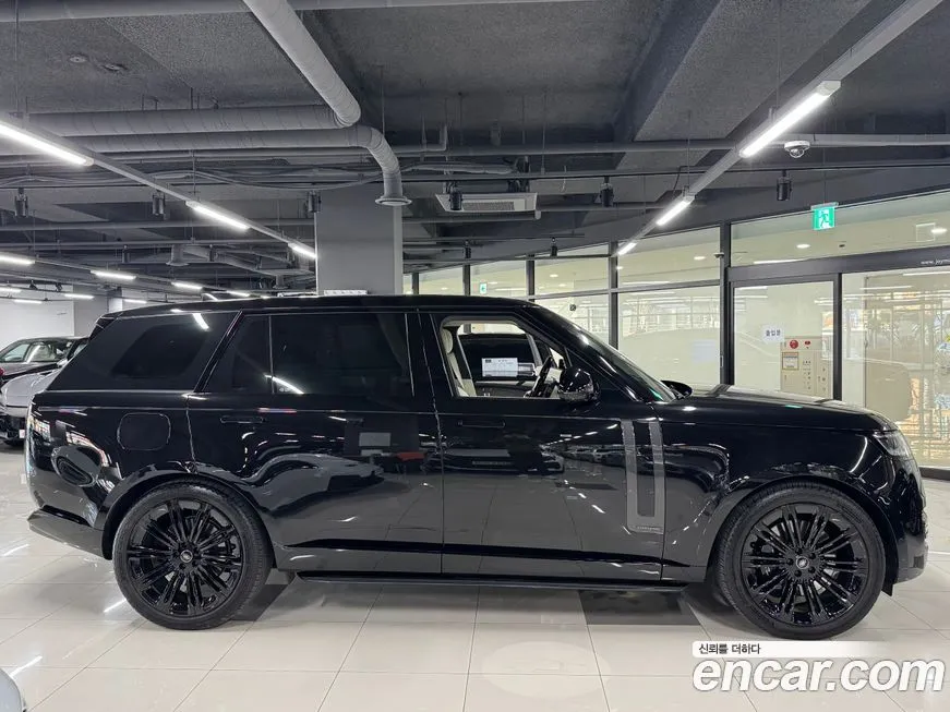 Land Rover Range Rover 2025 из KR, фото 2
