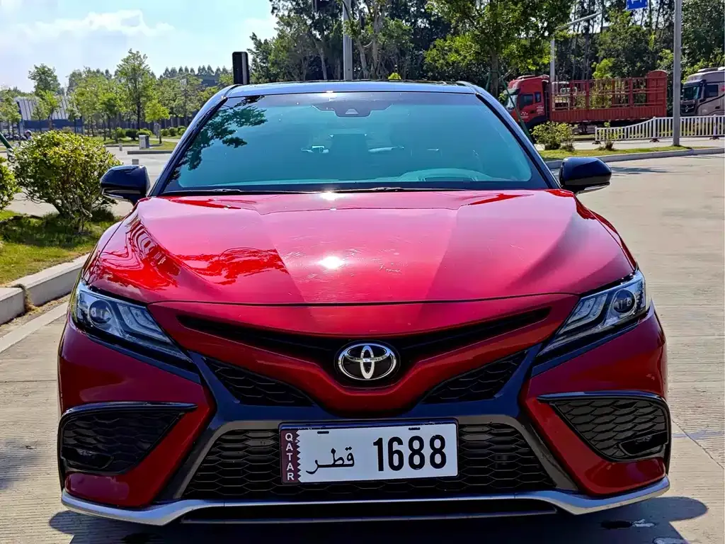 Toyota Camry 2023 из CN, фото 8