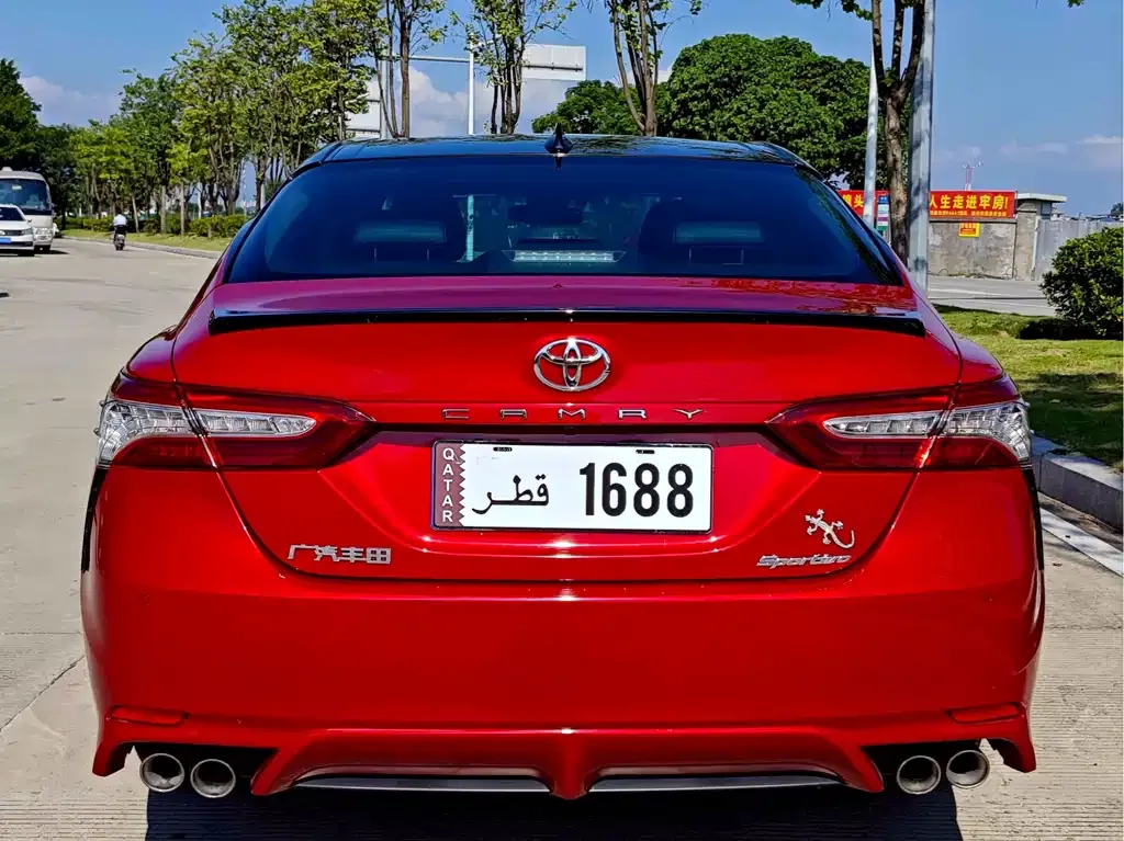 Toyota Camry 2023 из CN, фото 5