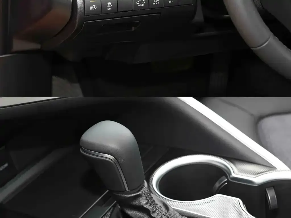 Toyota Camry 2023 из CN, фото 2