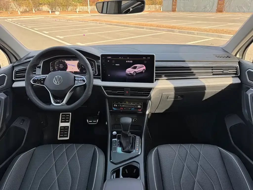 Volkswagen Tiguan L 2022 из CN, фото 10