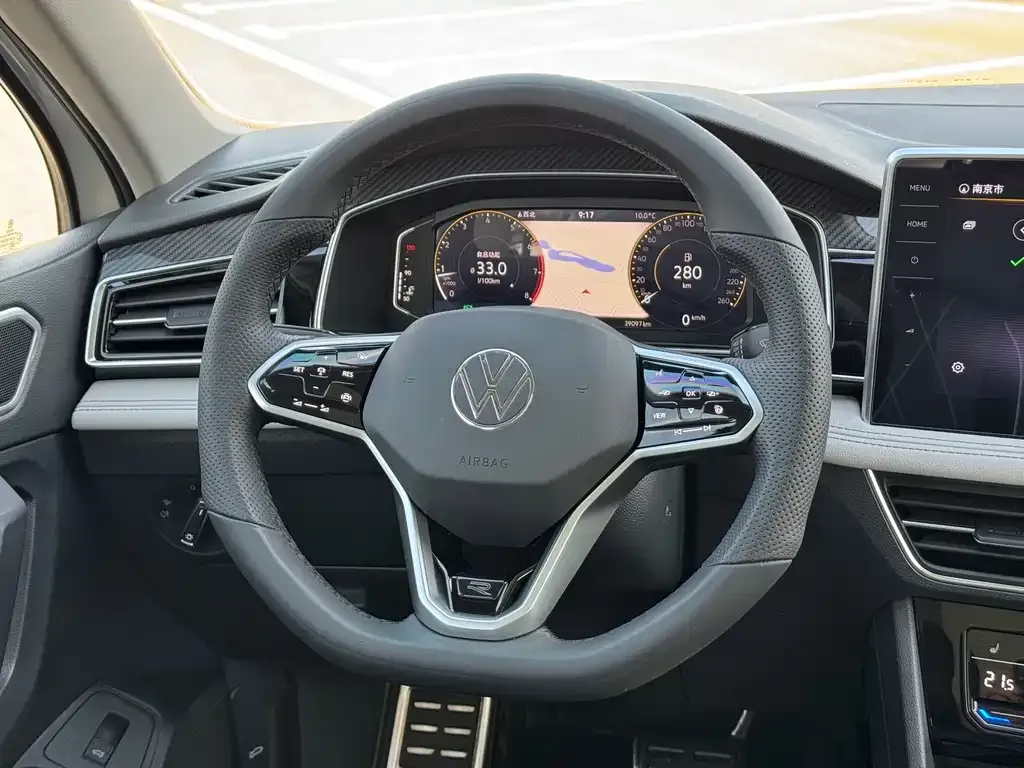 Volkswagen Tiguan L 2022 из CN, фото 8