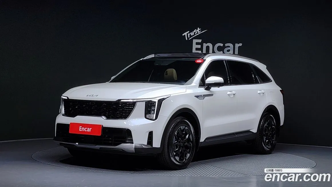 Kia Sorento — фото 1