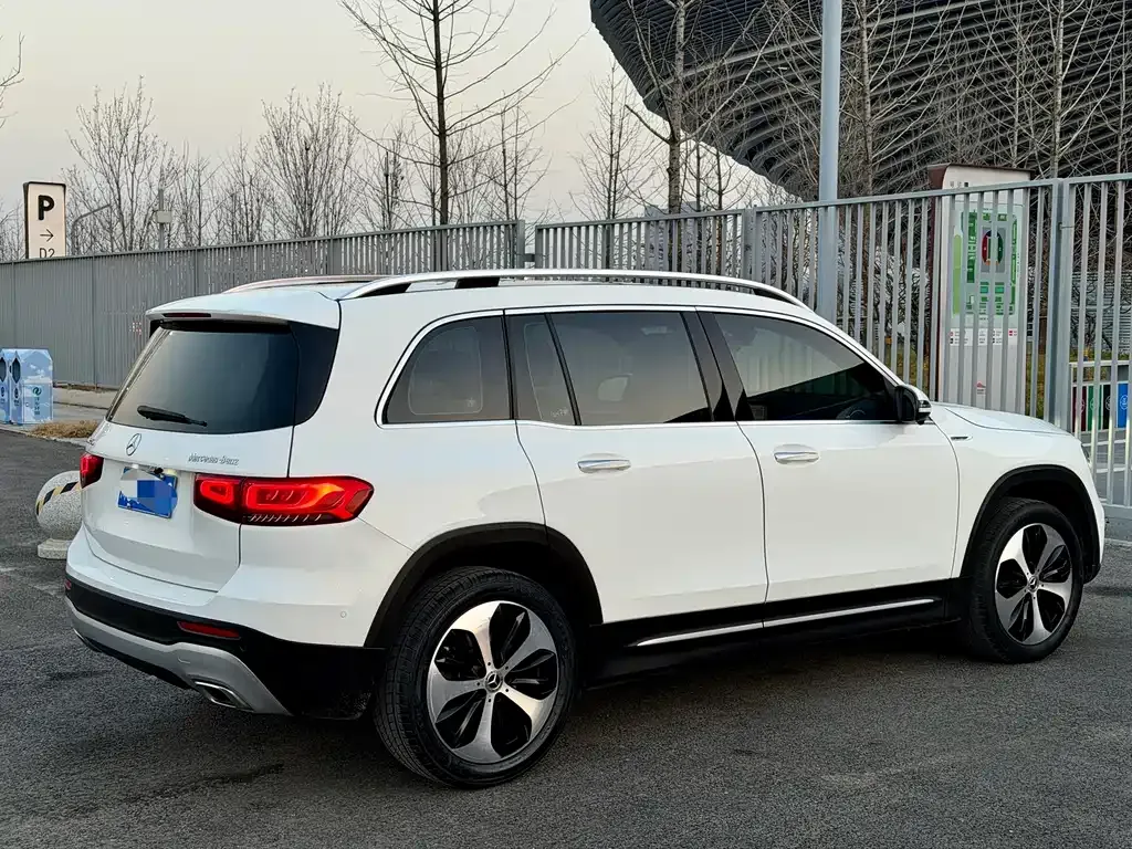 Mercedes-Benz GLB 2023 из CN, фото 3