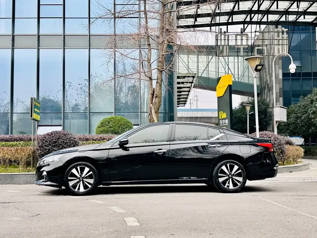 Nissan Teana 2021 из CN, фото 7