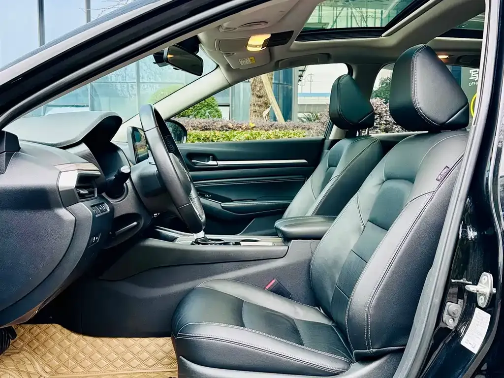 Nissan Teana 2021 из CN, фото 2