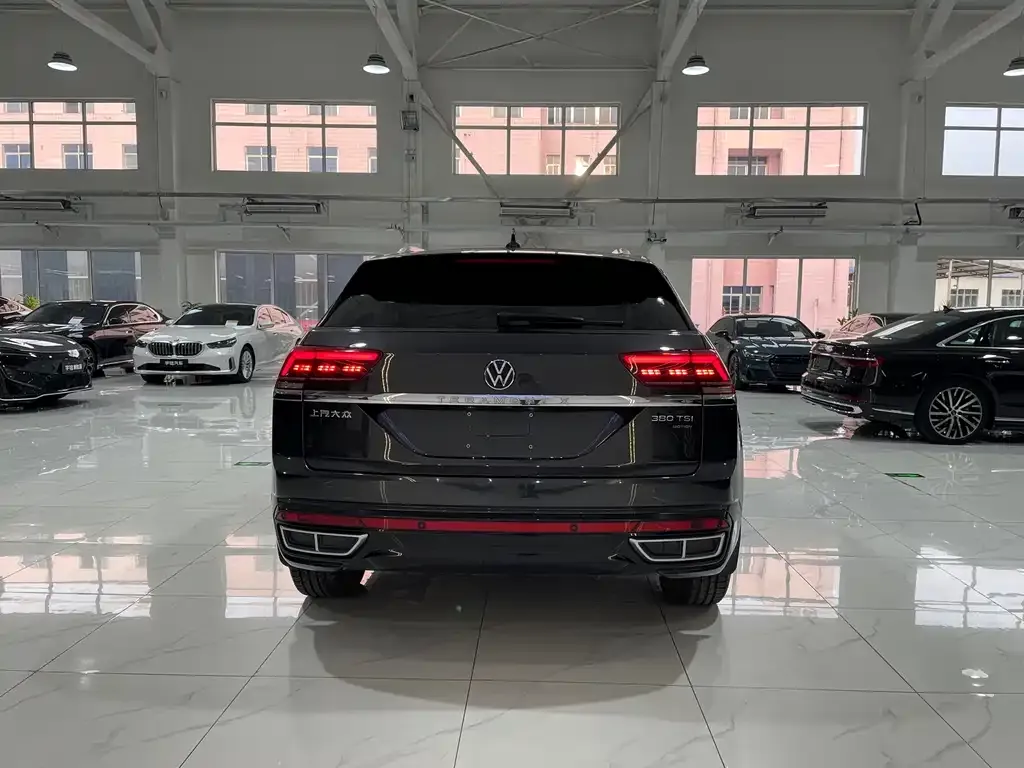 Volkswagen Teramont 2023 из CN, фото 4