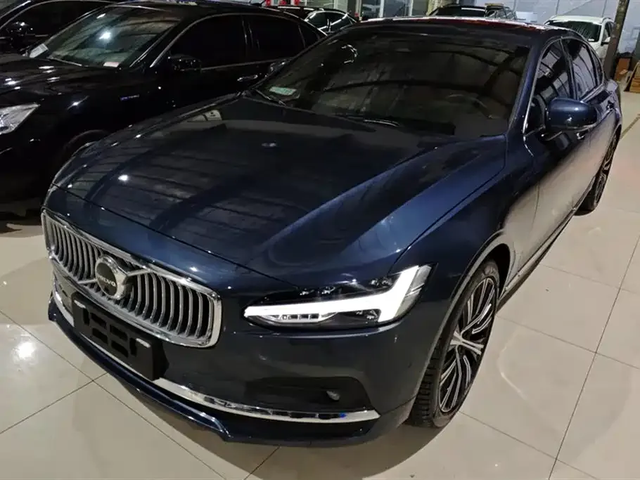 Volvo S90 2022 из CN, фото 1