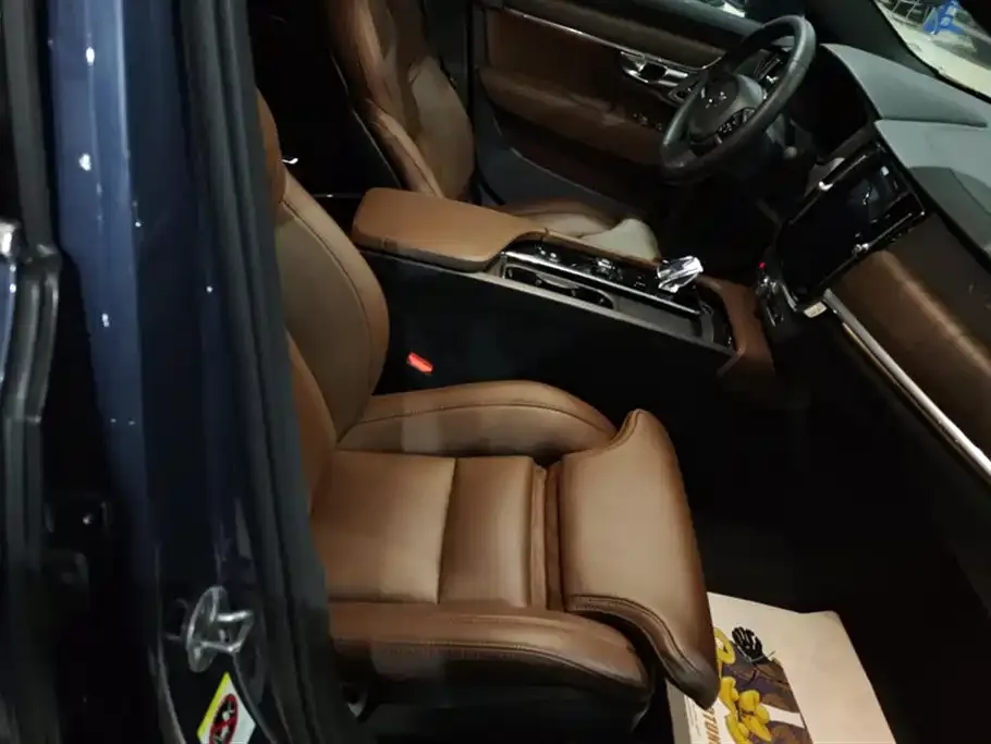 Volvo S90 2022 из CN, фото 6