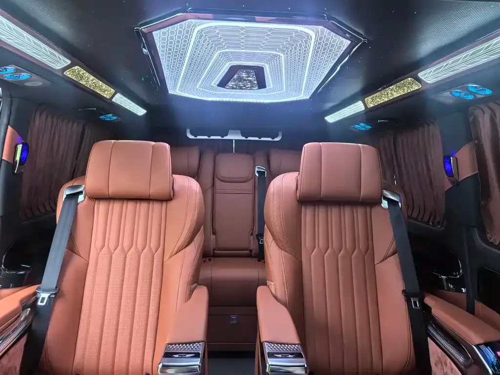 Mercedes-Benz Vito 2025 из CN, фото 6