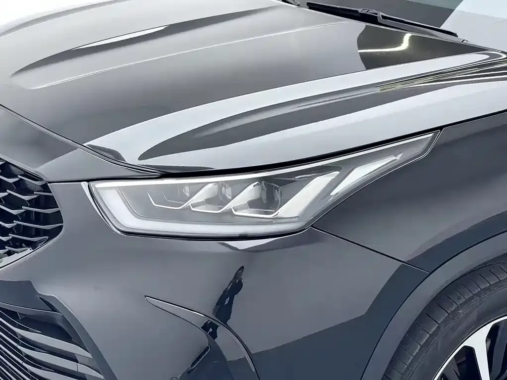 Toyota Crown Kluger 2023 из CN, фото 7