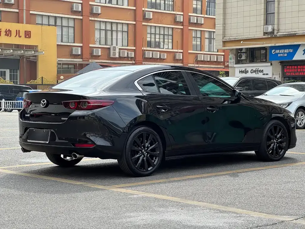 Mazda 3 Axela 2024 из CN, фото 9