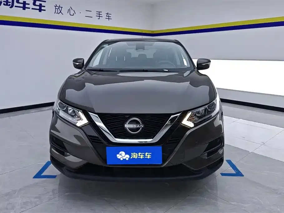 Nissan Qashqai — фото 10