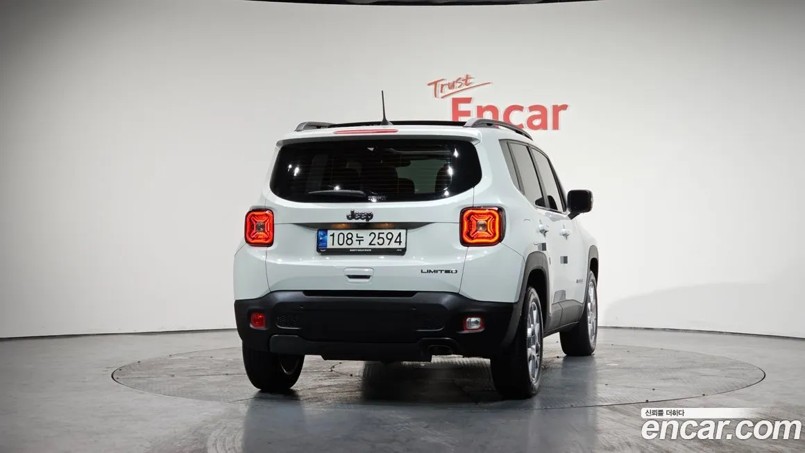 Jeep Renegade 2021 из KR, фото 2