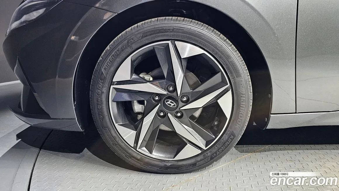 Hyundai AVANTE 2022 из KR, фото 10