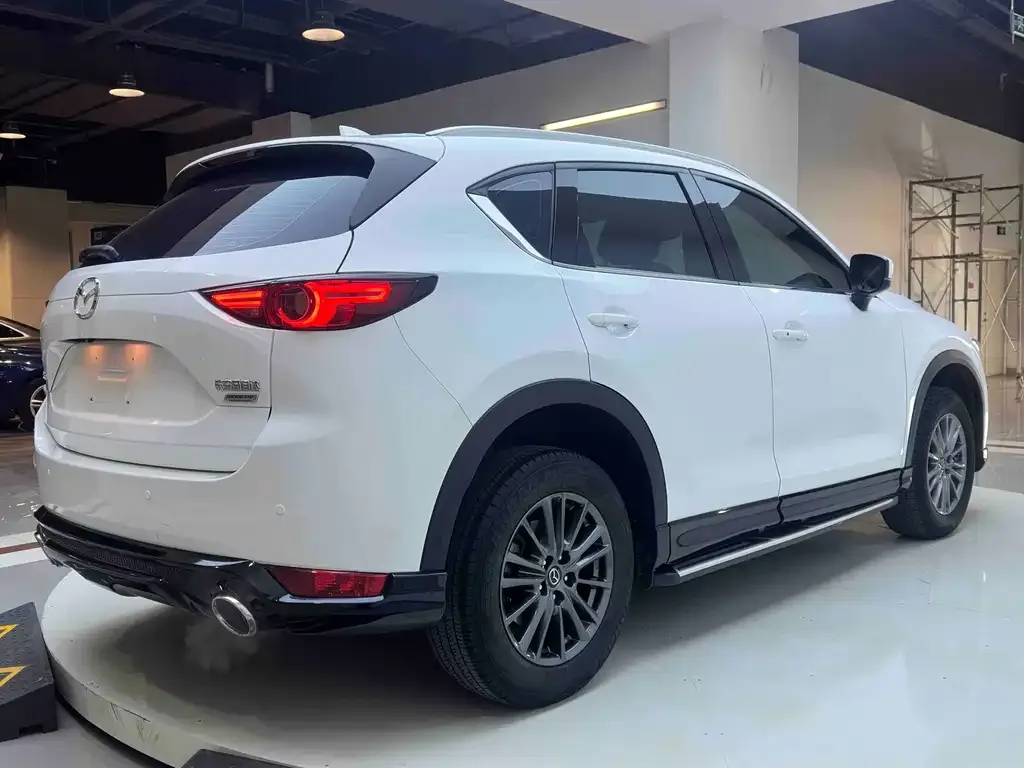 Mazda CX-5 — фото 10