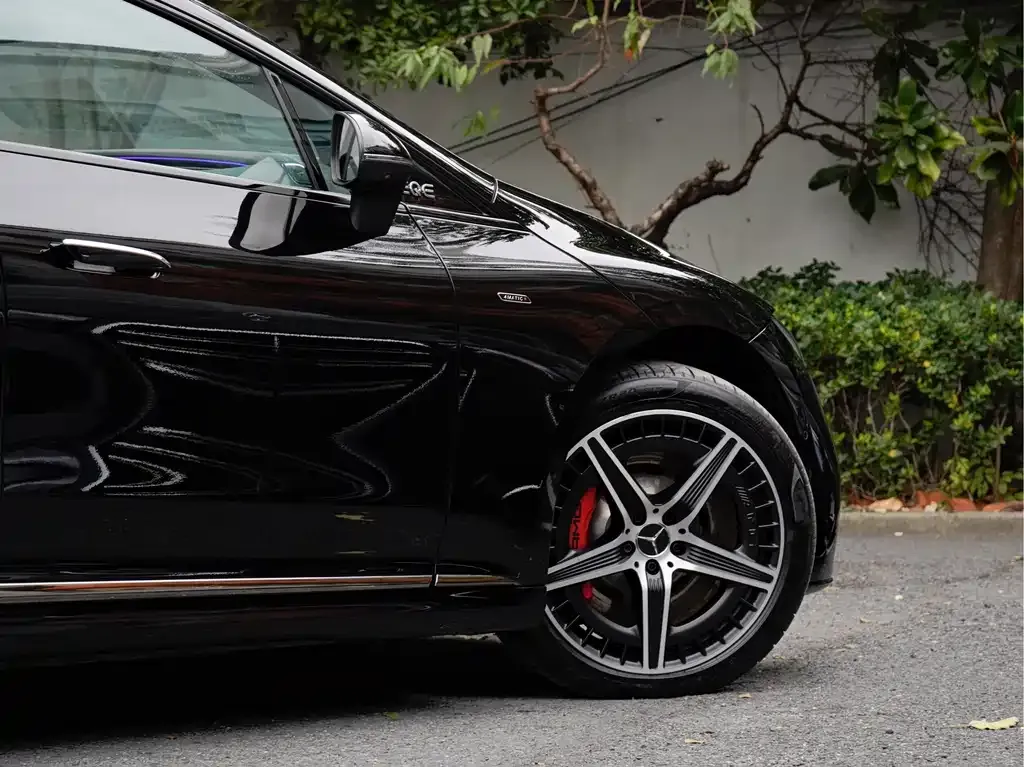 Mercedes-Benz EQE AMG 2024 из CN, фото 5