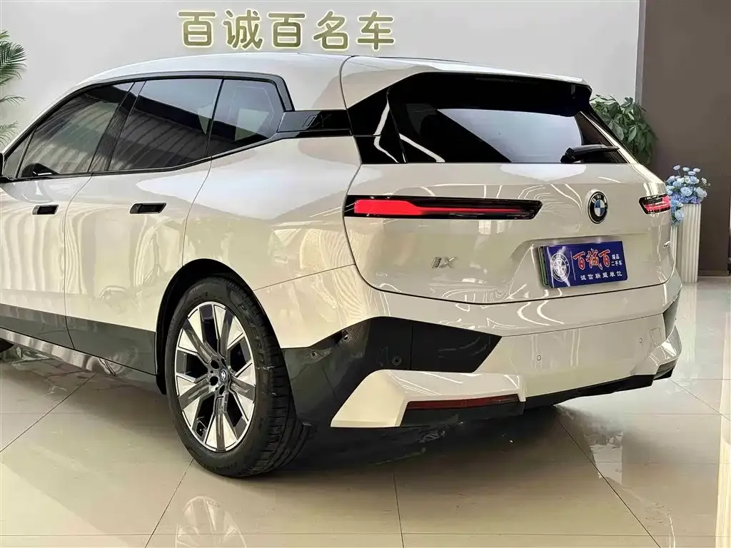 BMW iX 2023 из CN, фото 5