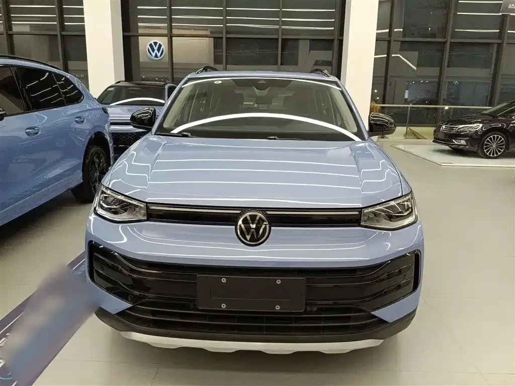 Volkswagen Tharu 2024 из CN, фото 8
