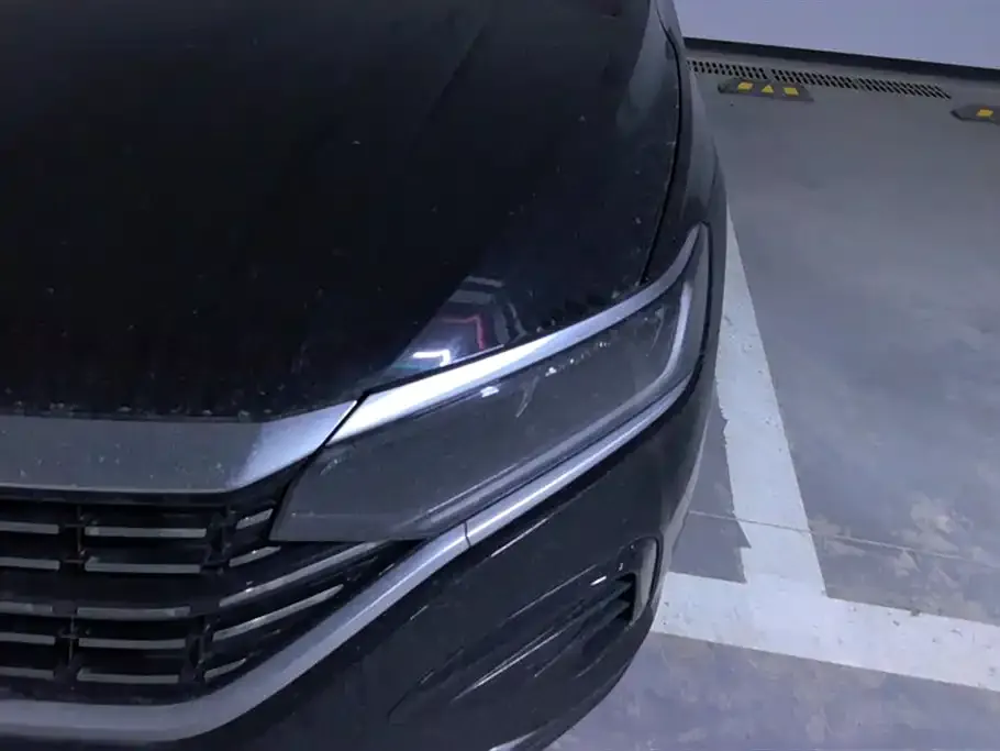 Volkswagen Passat — фото 9