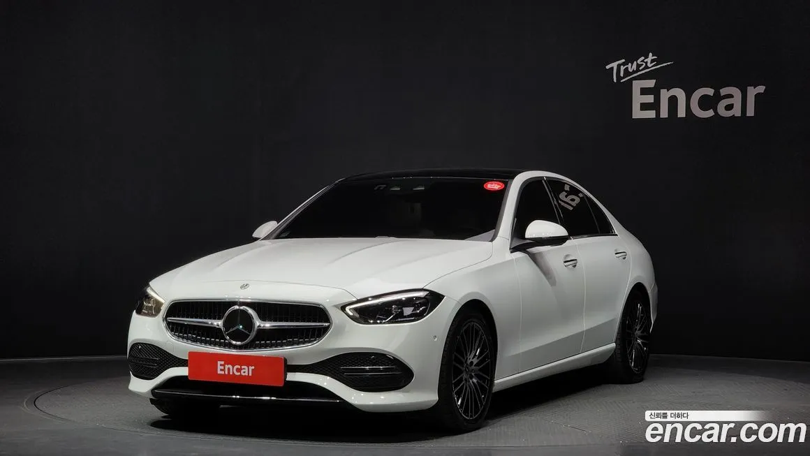 Mercedes-Benz C-Class — фото 1