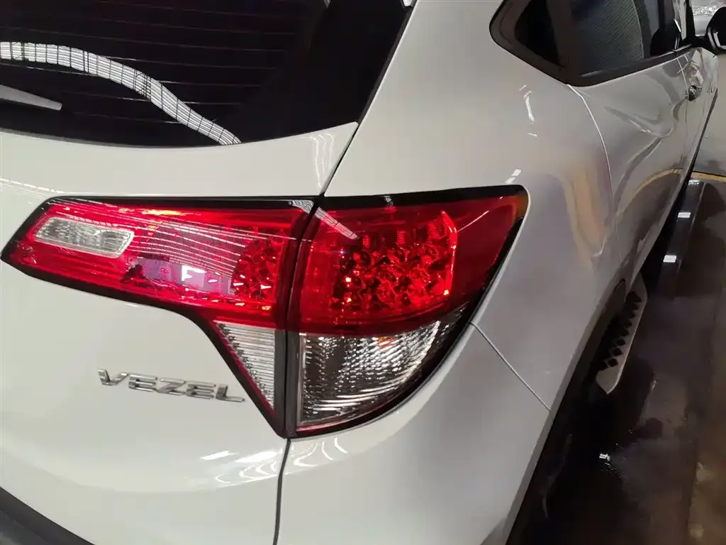 Honda Vezel 2022 из CN, фото 10