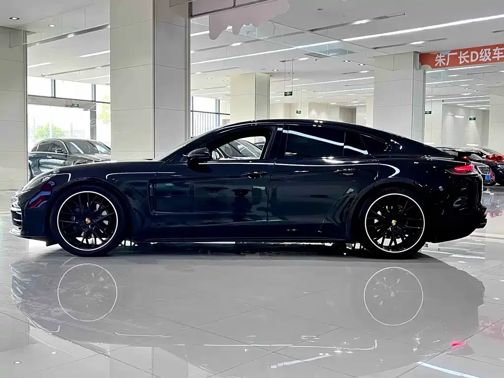 Porsche Panamera 2024 из CN, фото 2
