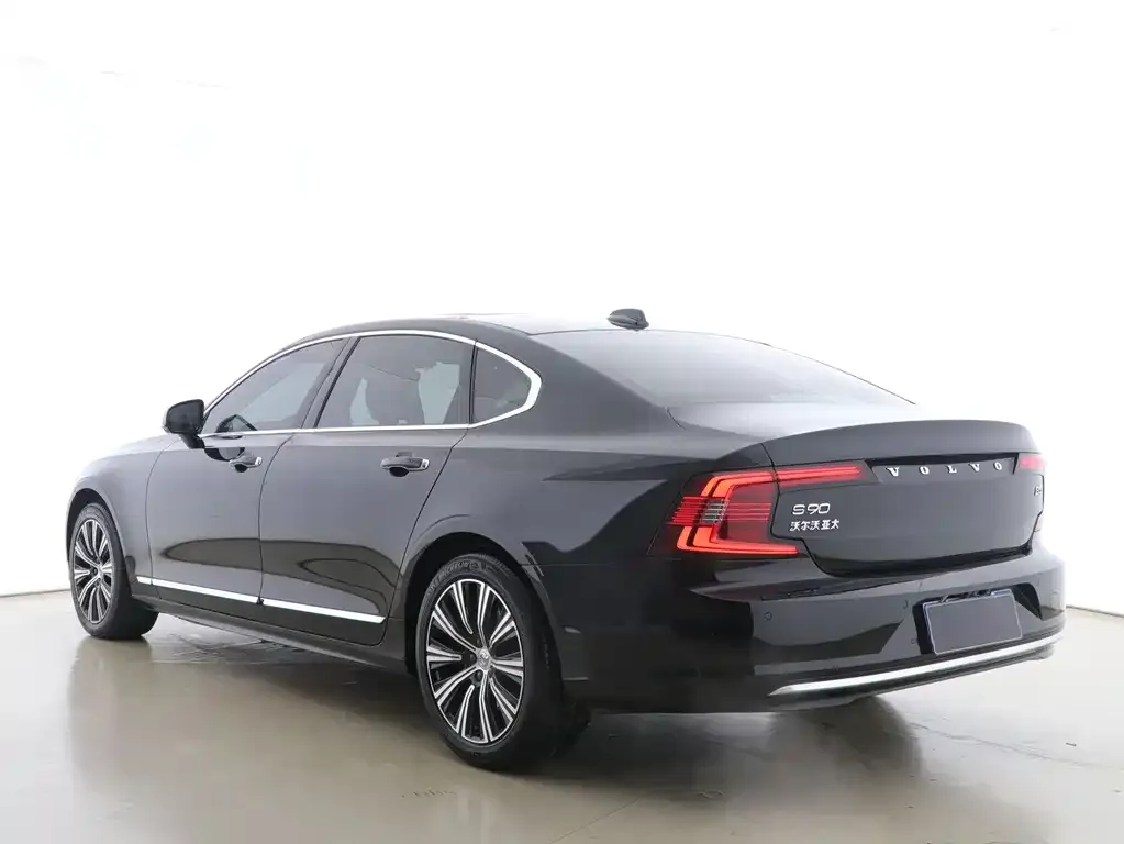 Volvo S90 2021 из CN, фото 4