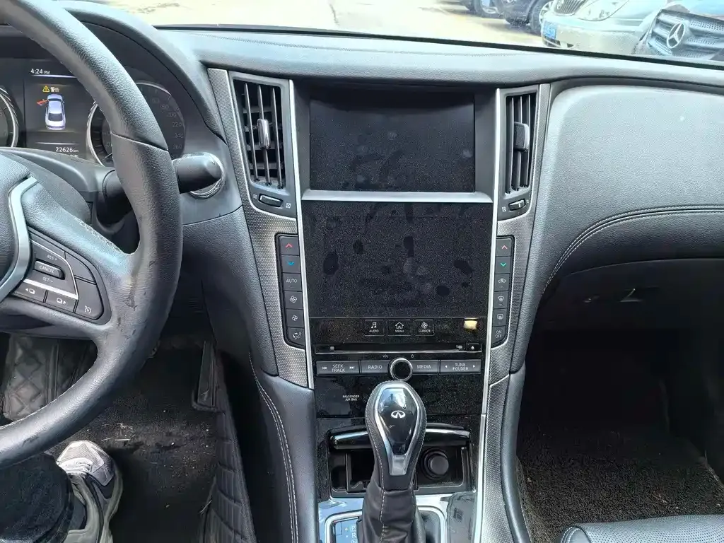 Infiniti Q50L 2022 из CN, фото 9