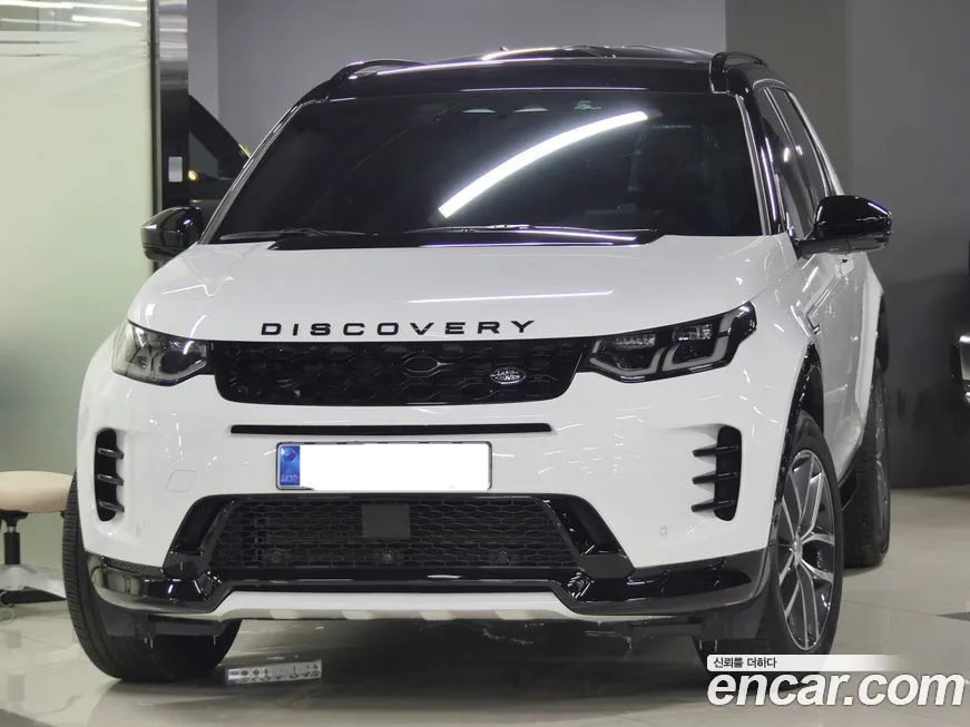 Land Rover Discovery Sport — фото 1