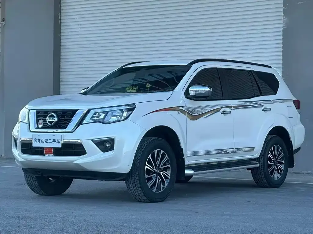 Nissan Terra — фото 1