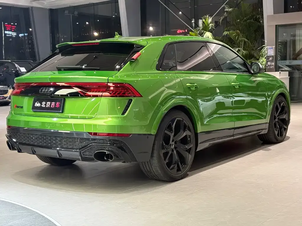 Audi RS Q8 2022 из CN, фото 7