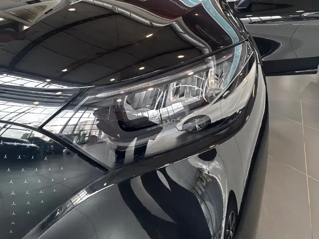 Mercedes-Benz EQE SUV 2025 из CN, фото 10