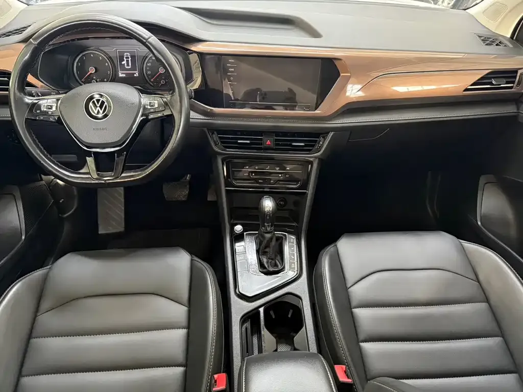 Volkswagen Tharu 2021 из CN, фото 5
