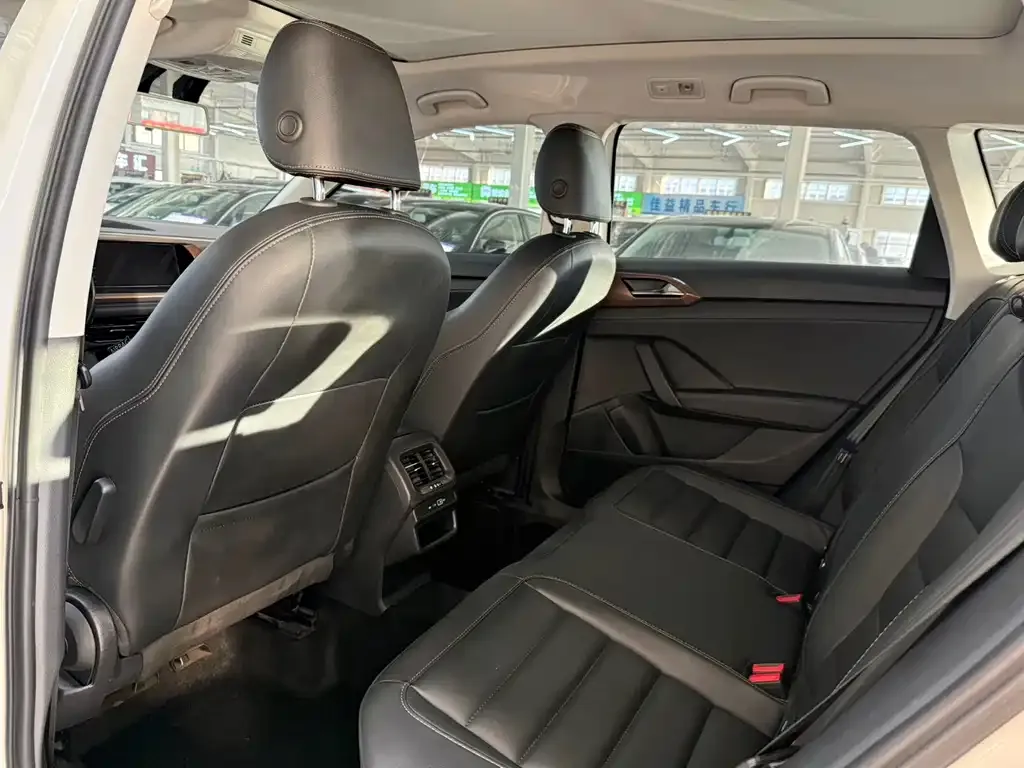 Volkswagen Tharu 2021 из CN, фото 6