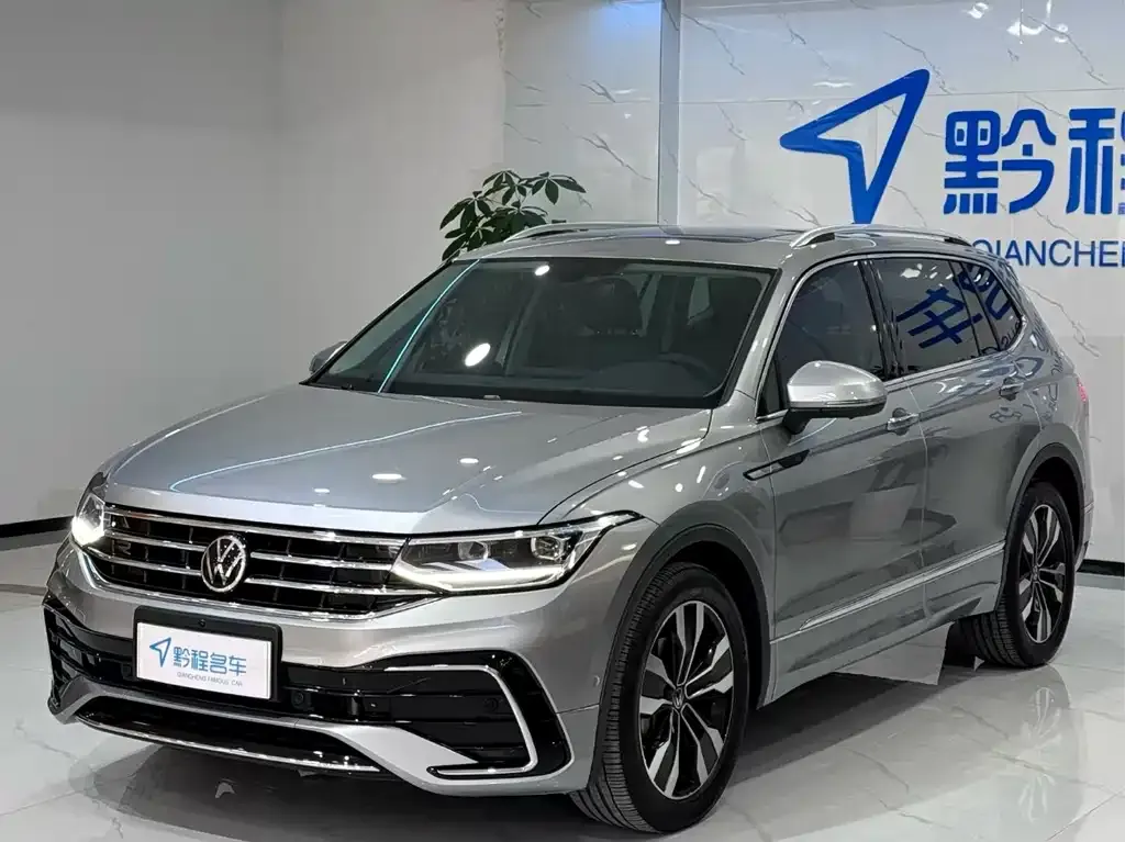 Volkswagen Tiguan L 2022 из CN, фото 1