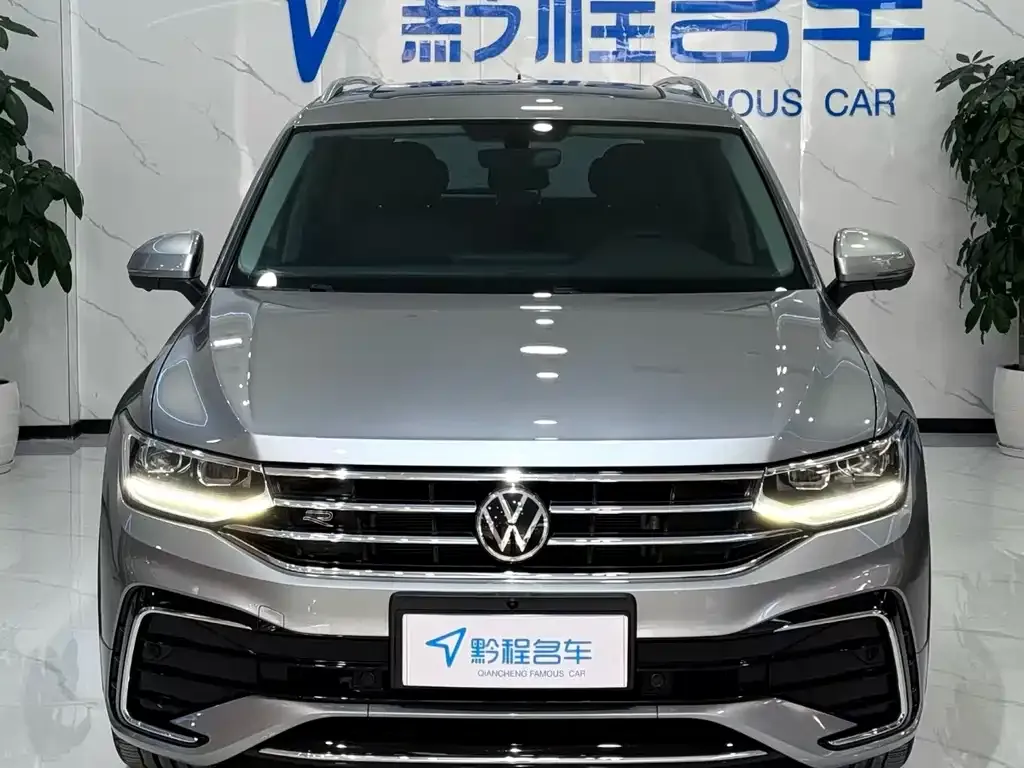 Volkswagen Tiguan L 2022 из CN, фото 4