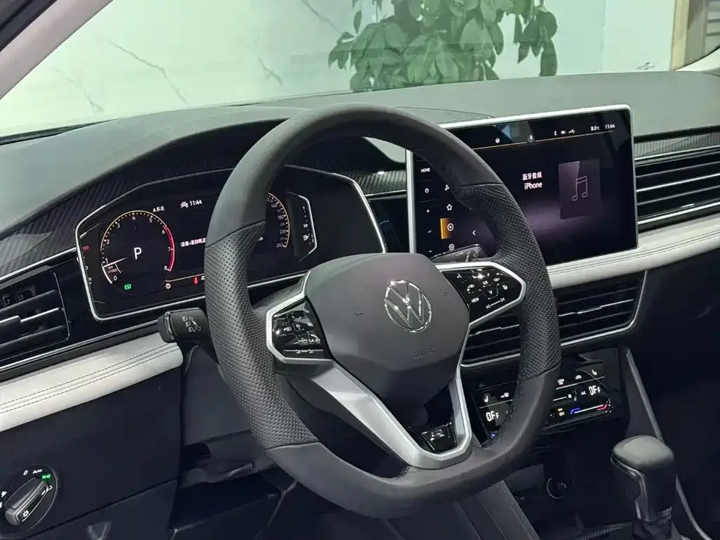 Volkswagen Tiguan L 2022 из CN, фото 7