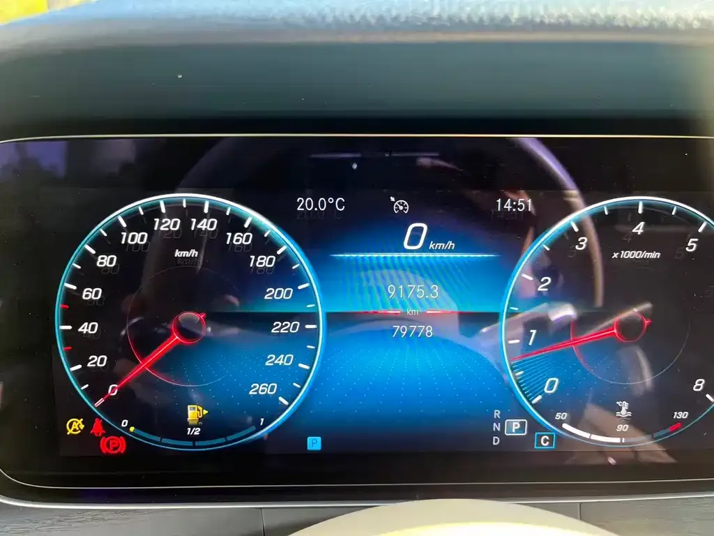 Mercedes-Benz E-Class 2021 из CN, фото 3